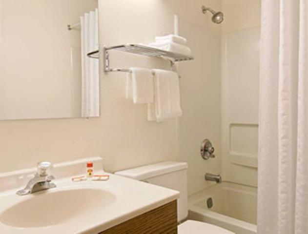 Super 8 By Wyndham Lexington Park/california Area Hotel California