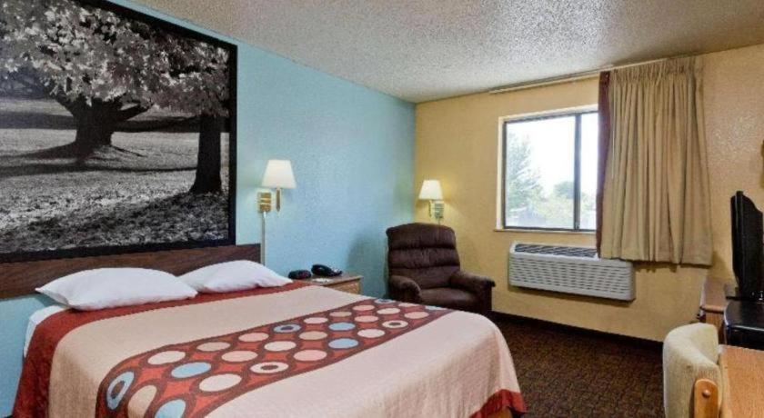 Super 8 By Wyndham Lexington Park/california Area 2* California